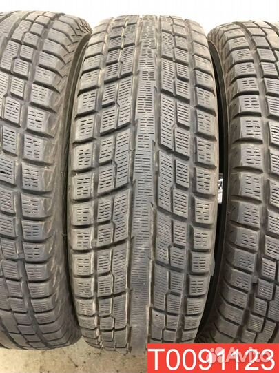 Yokohama Geolandar I/T-S G073 215/70 R16 101R