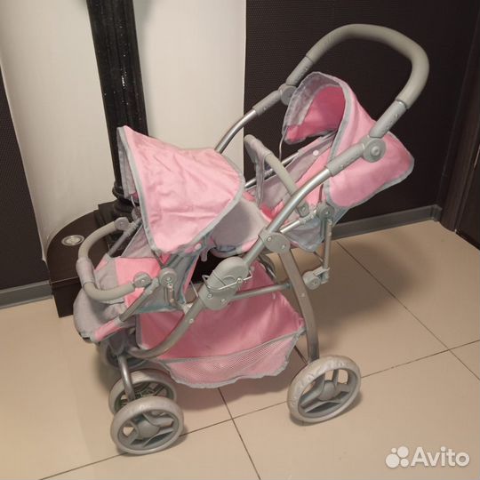 Коляска для кукол