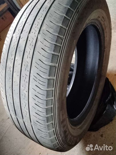 Dunlop Grandtrek ST30 225/65 R17 102H