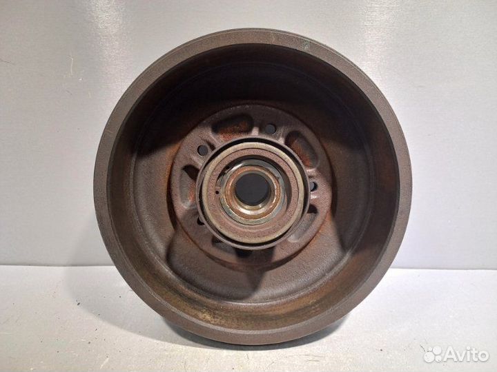 Тормозной барабан Renault Duster H4M438 2018