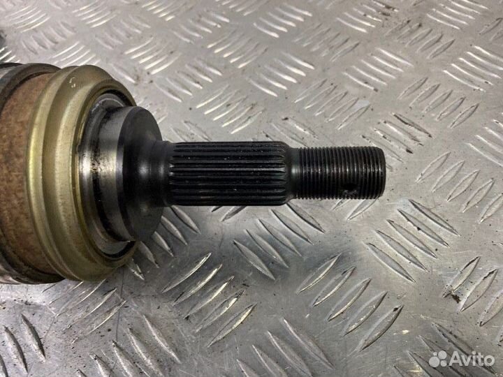 Привод задний правый Toyota Rav4 XA10 1994-2000