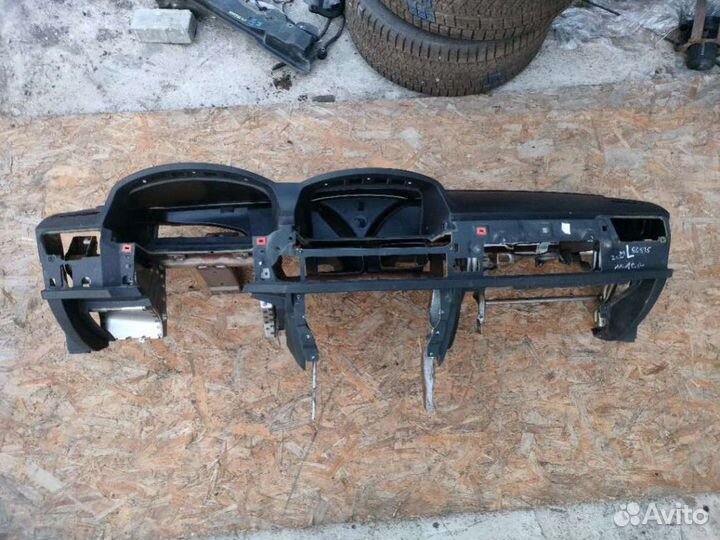 Панель передняя салона (торпедо) BMW 7 E65/E66/E67