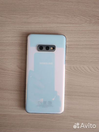 Samsung Galaxy S10, 6/128 ГБ