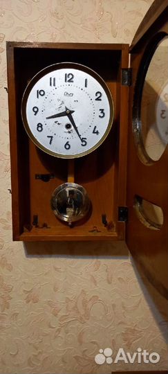 Часы настенные