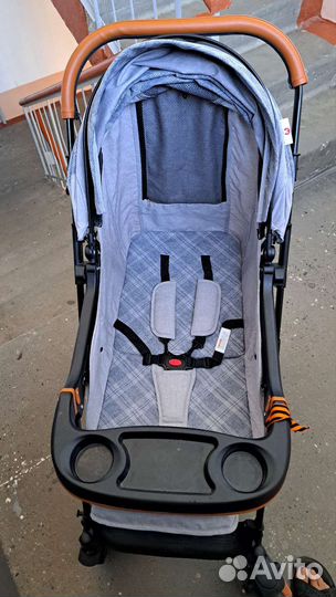 Коляска BabyHit с рождения