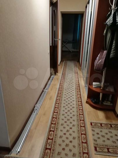 4-к. квартира, 138 м², 1/3 эт.