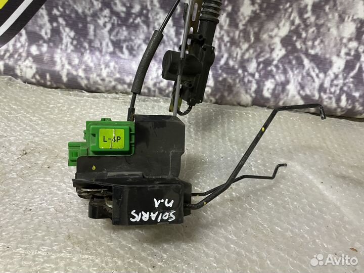 Замок передней левой двери 4 пинов Solaris Солярис