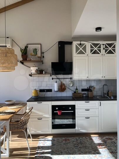 3-к. квартира, 73 м², 8/8 эт.