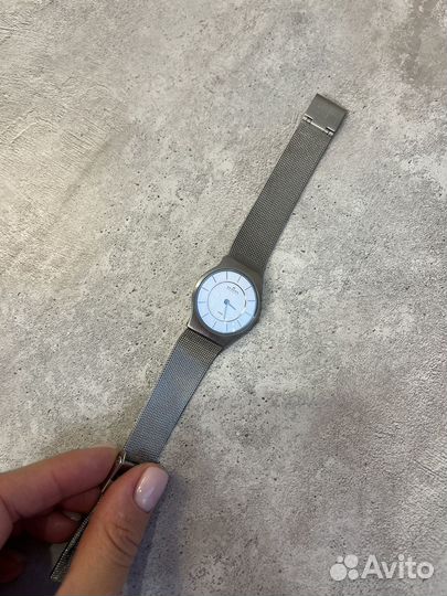 Часы женские skagen