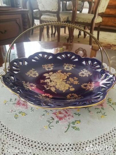 Посуда фарфоровая