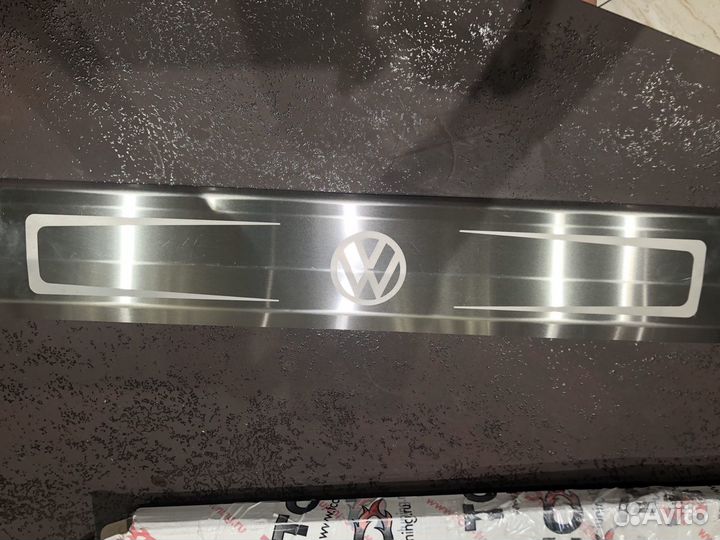 Накладки на пороги Volkswagen Тouareg