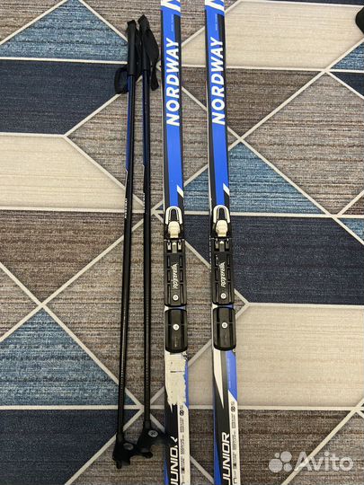 Беговые лыжи 140 см с палками