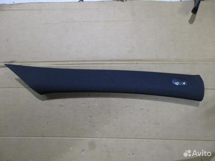 Накладки передних стоек w212 E-class 651.924