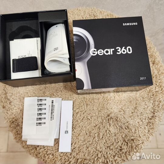 Камера панорамная Samsung Gear 360 SM-R210
