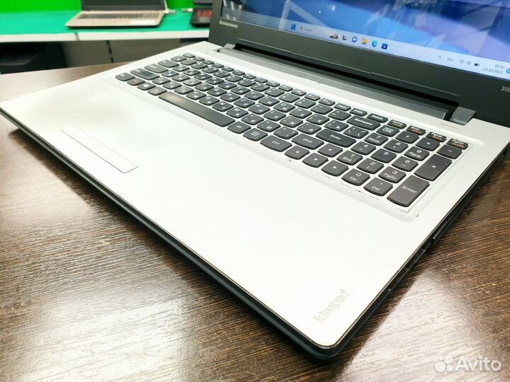 Ноутбук Lenovo core i5 ssd video 2gb