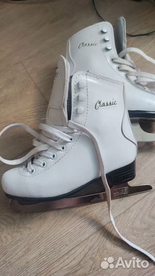 Коньки фигурные