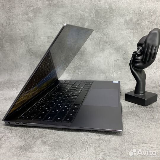 Ноутбук Huawei MateBook D14 i5-8gen/8gb/256gb