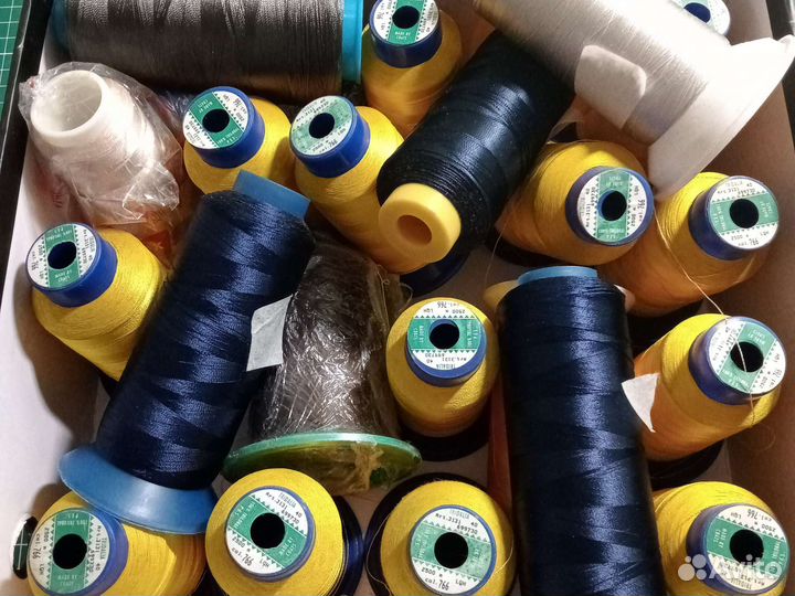 Нитки швейные
