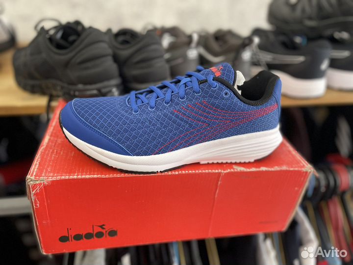 Кроссовки diadora
