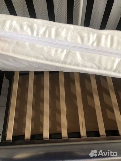 Детская кровать с матрасом бу
