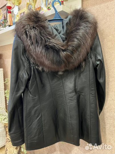 Куртка женская с натуральными кожей и мехом