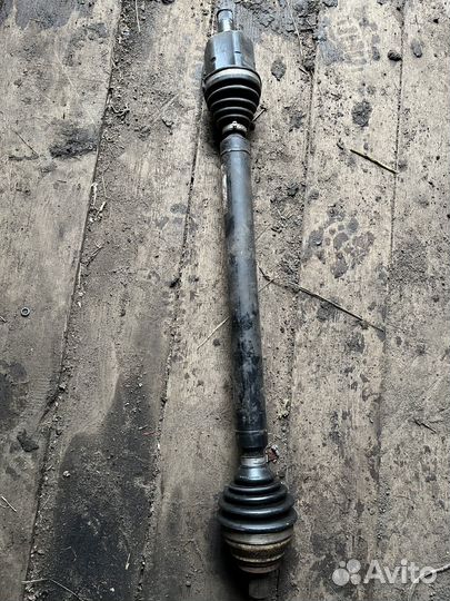 Привод правый фольцваген пассат б6 АКПП6