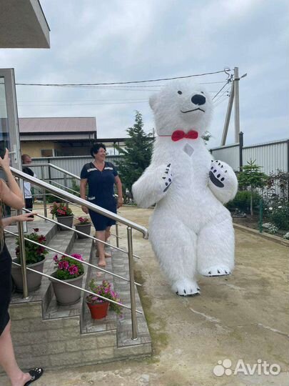 Белый мишка поздравление/Ростовая кукла
