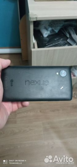 LG Nexus 5 D821, 2/16 ГБ