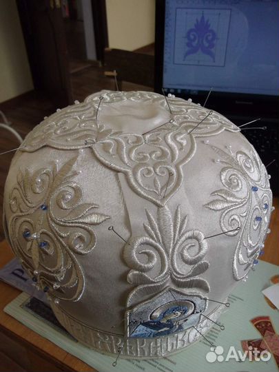 Оператор машинной вышивки, вышивальщица