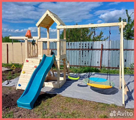 Детская игровая площадка из дерева