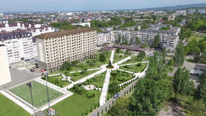 3-к. квартира, 105 м², 4/10 эт.