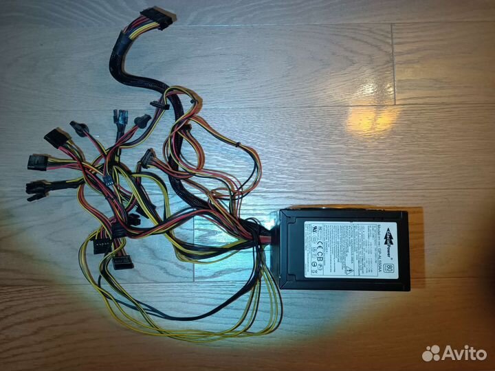 Блок питания 550Вт ATX