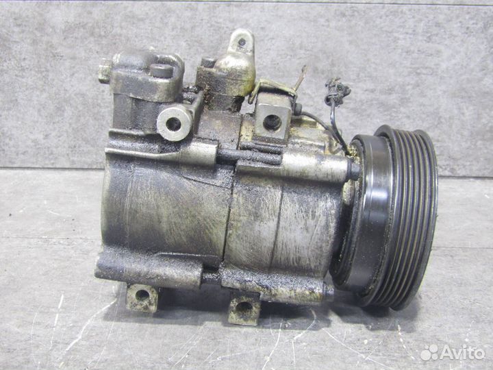 Компрессор кондиционера Hyundai Santa Fe