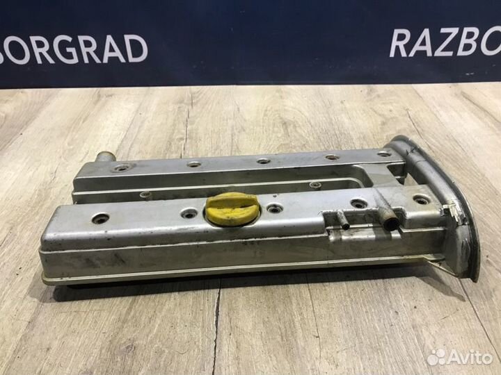 Крышка клапанная Opel Vectra B 1.8 X18XE 1998