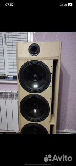 Акустические колонки