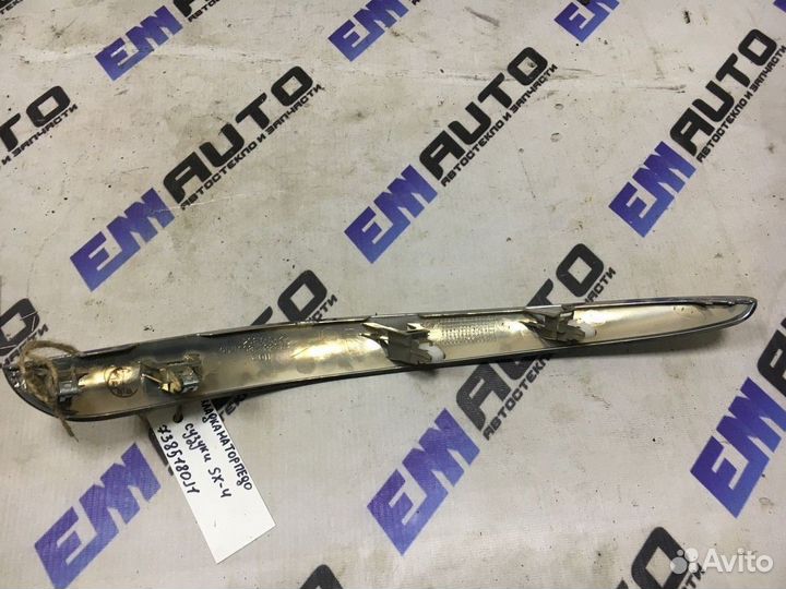 Накладка на торпедо Сузуки Sx4