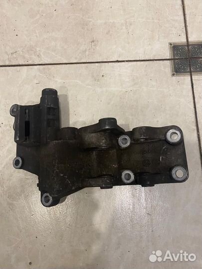 Кронштейн генератора Mitsubishi Lancer 10