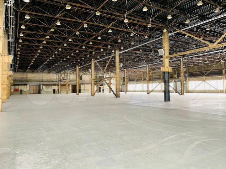 Склад с арендным бизнесом, 21150 м²