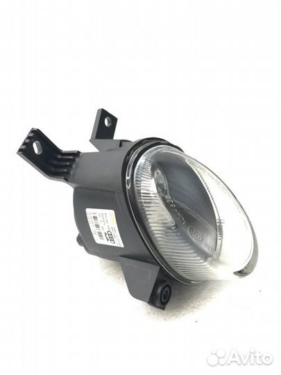 Фара противотуманная передняя левая Audi A3 8P