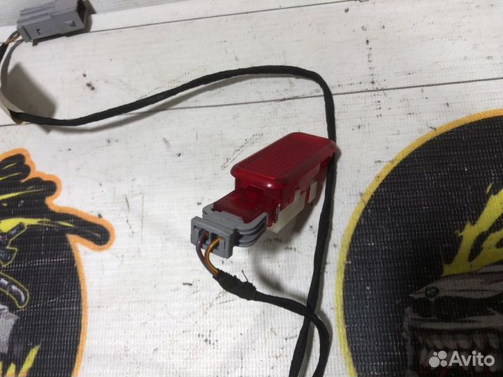 Плафон подсветки Audi A4 B5 APS 2001