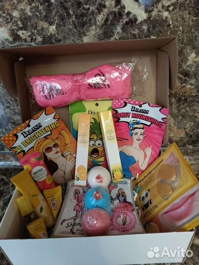 Бьюти боксы с косметикой