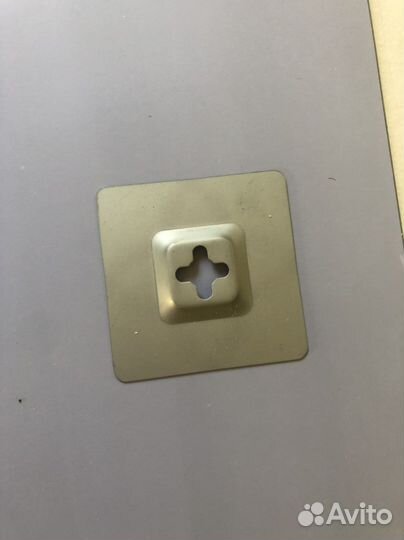 Зеркало для ванной с полочкой