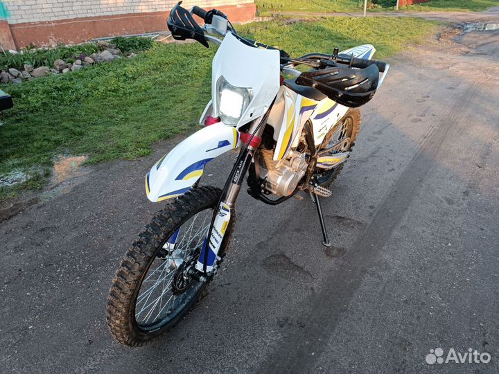 Motolend CRF250