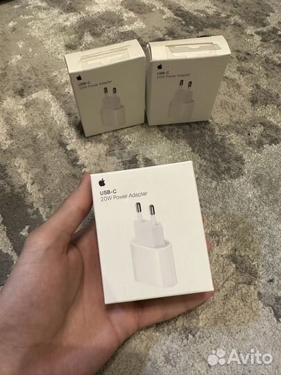 Apple 20w USB C Power Adapter