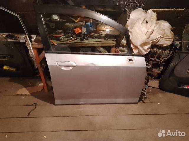 Дверь задняя правая Honda Fit GD1