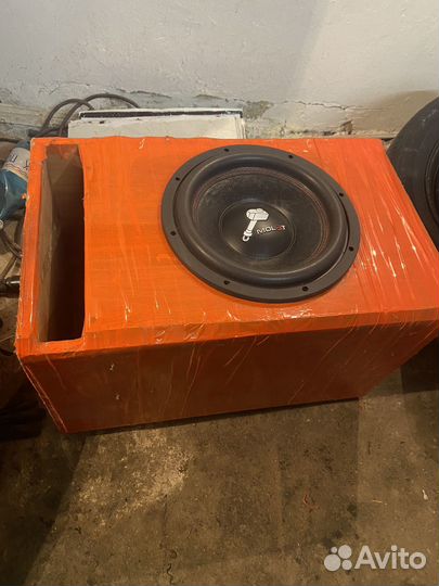 Сабвуфер Ural molot 12, kicx 1.600