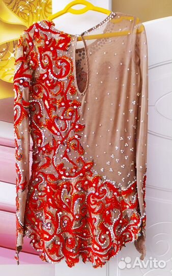 Прокат, продажа купальников для художественной гим