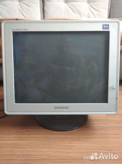 Монитор для компьютера бу