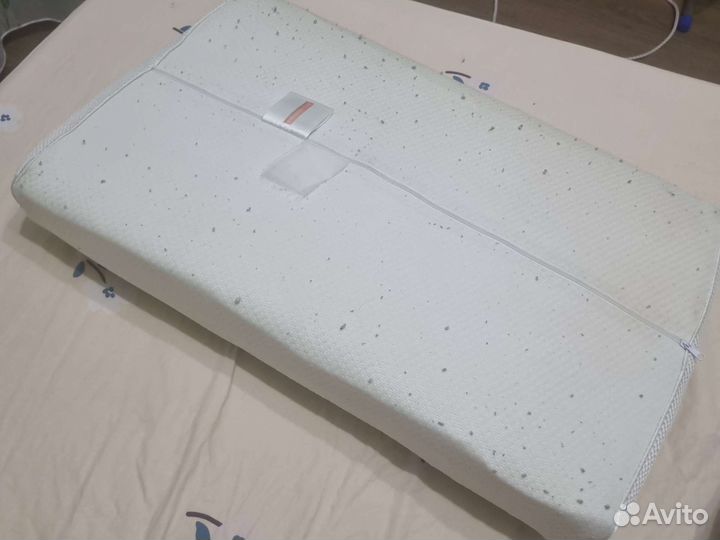 Подушка с эффектом памяти