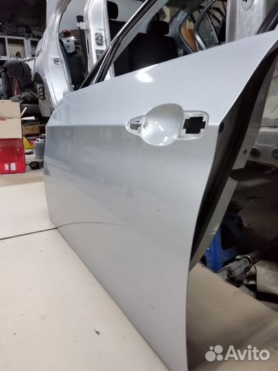 Дверь передняя левая BMW E90 E91